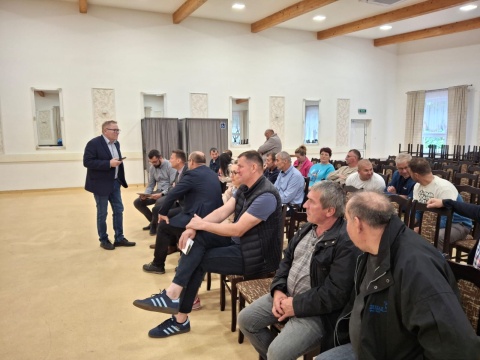 Rolnicy z Pomorza i Kujaw czekają na pieniądze za sprzedaż zwierząt. Prawnik pomoże?