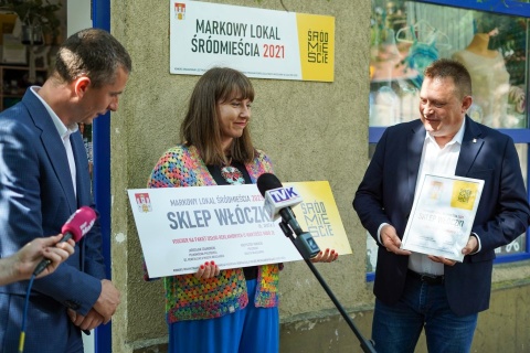Włocławskie dziewiarki kochają to miejsce! Sklep w Śródmieściu ponownie z tytułem