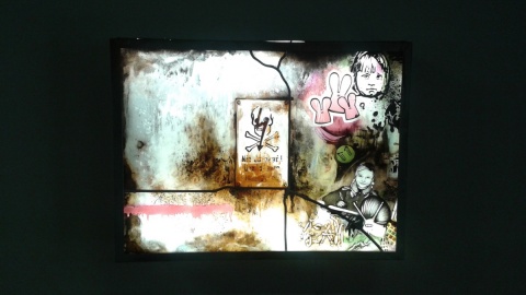 Szklana wystawa w galerii na bydgoskiej Wyspie Młyńskiej