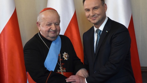 Prezydent wręczył Order Orła Białego kard. Stanisławowi Dziwiszowi