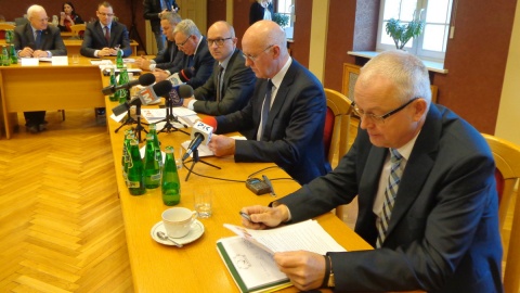 Kujawsko-pomorscy prezydenci krytycznie o reformie oświaty