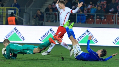 Młodzieżowa piłkarska reprezentacja Polski przegrała z Włochami. Grał bramkarz Olimpii Grudziądz
