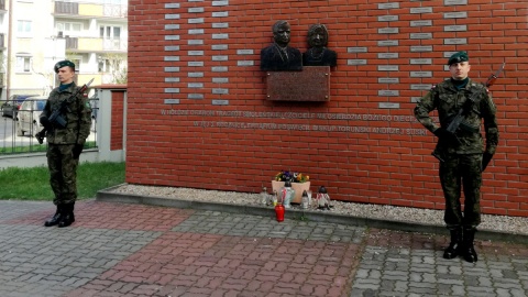 Toruńskie obchody 7. rocznicy katastrofy smoleńskiej