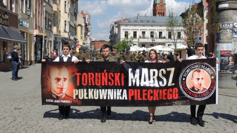 W Toruniu marszem uczczono pamięć pułkownika Witolda Pileckiego