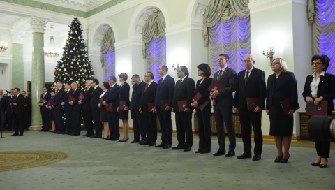 Prezydent powołał rząd Mateusza Morawieckiego skład gabinetu bez zmian