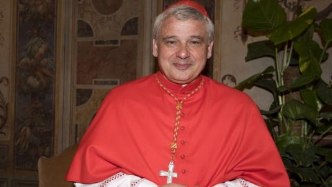 Kolacją z ubogimi papież uczcił nominację kardynalską Konrada Krajewskiego
