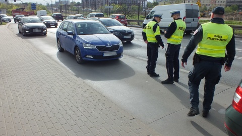 Wspólne działanie służb, a cel jeden: poprawić bezpieczeństwo pasażerów/fot. KWP Bydgoszcz