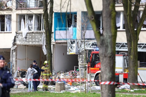 Wybuch gazu w bloku w Tychach. Siedem osób poszkodowanych trafiło do szpitali