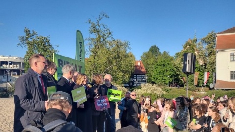 Magdalena Biejat do młodych w Bydgoszczy: Głosujcie z myślą o zmianie na lepsze!