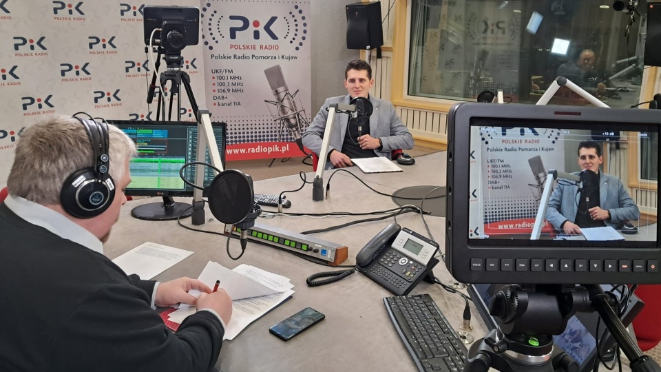 Radiokonferencję prowadził Michał Słobodzian/fot: Damian Klich