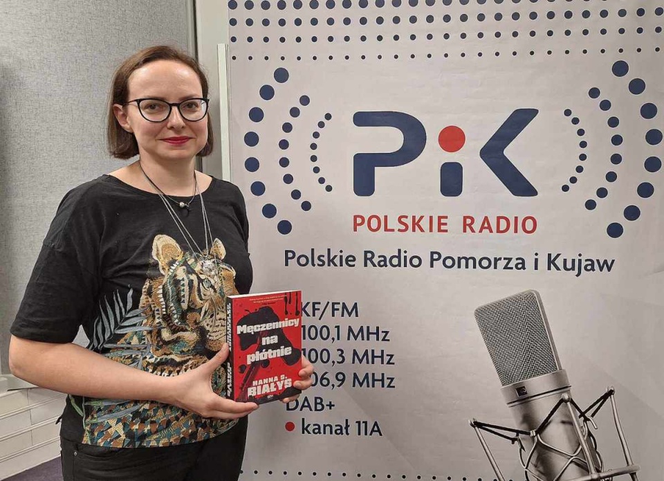 Hanna Szczukowska-Białys w studiu Polskiego-Radia PiK. Fot. Bogumiła Wresiło