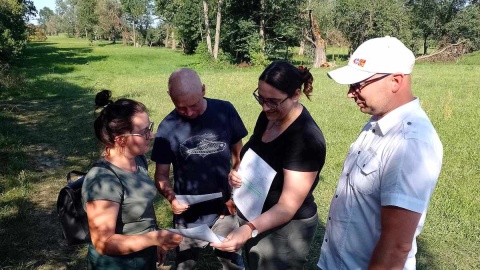 Mieszkańcy bronią też terenów zielonych w Ciechocinku, które mają zostać pochłonięte przez rozbudowę oczyszczalni. Fot. Michał Zaręba/PR PiK