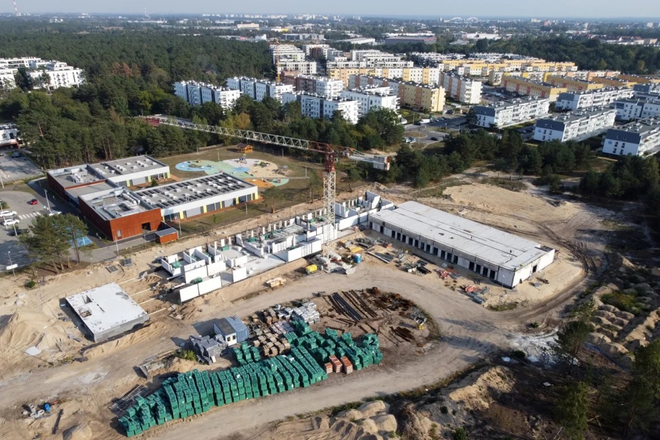 Osiedle Jar i budowa szkoły przy ul. Grasera z lotu ptaka. Fot. Sławomir Kowalski/torun.pl