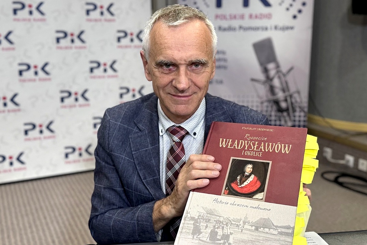 Stanisław Drzewiecki w studiu Polskiego Radia PiK. Fot. Magda Jasińska