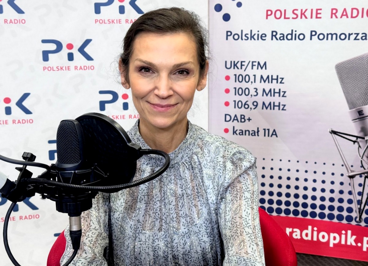 Olga Bończyk w studiu Polskiego Radia PiK. Fot. Magda Jasińska