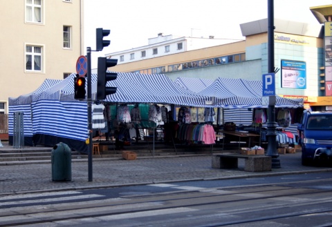 Audycja z 31 marca 2016 - Mini-bazar czyli - Wolność Tomku w swoim domku