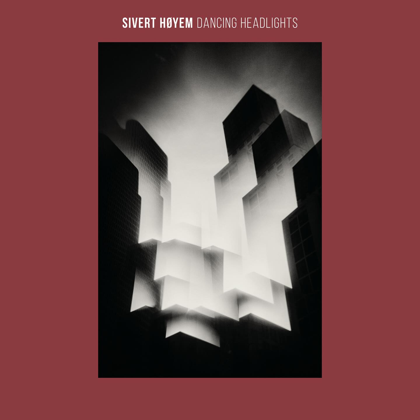 SIVERT HØYEM – Dancing Headlights