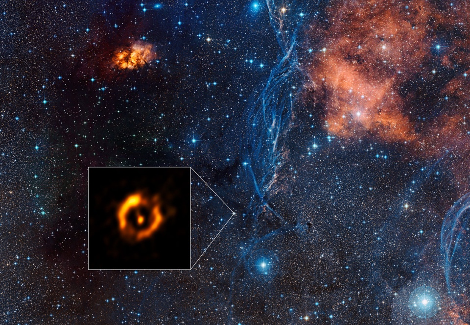 Gdy gwiazdy zbliżają się do końca swojego życia, wiele z nich wykształca wokół siebie stabilne dyski gazu i pyłu - Foto © ESO