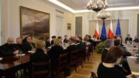 W Polsce manifestacje solidarności z Ukrainą i obawy o przyszłość