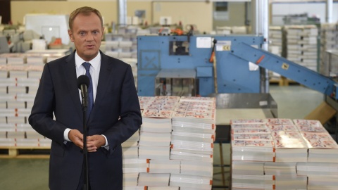 Tusk: 97 procent szkół w Polsce skorzysta z darmowego podręcznika