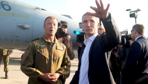 Jens Stoltenberg odwiedził bazę NATO w Łasku