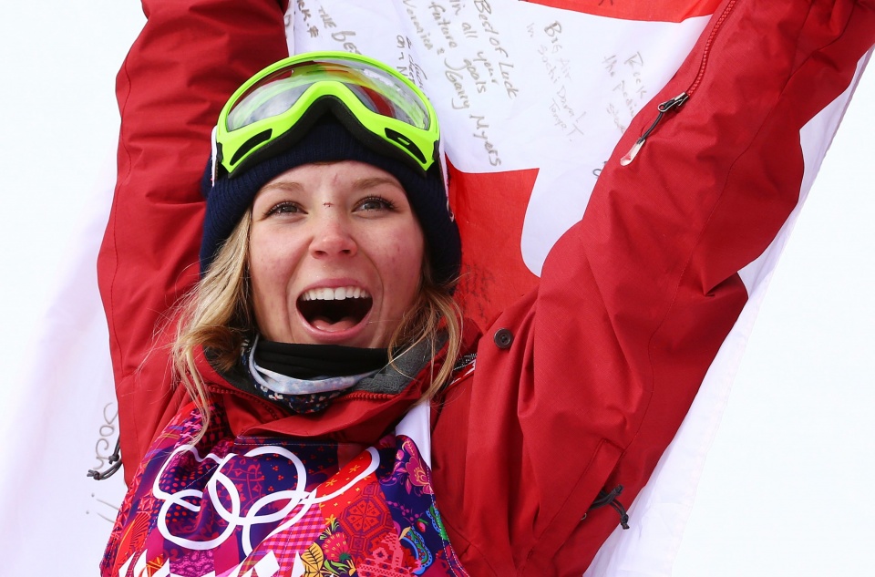 Kanadyjka Dara Howell zdobyła pierwszy w historii złoty medal olimpijski w narciarskim slopestyle. Fot. PAP/EPA