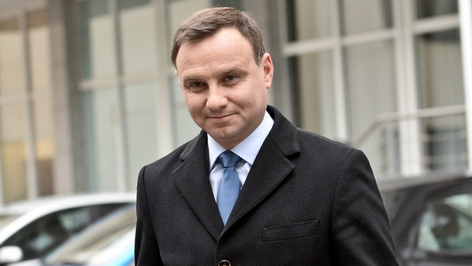 Kandydat PiS na prezydenta Andrzej Duda, podczas konferencji prasowej przed siedzibą Państwowej Komisji Wyborczej w Warszawie. Fot. PAP/Marcin Obara