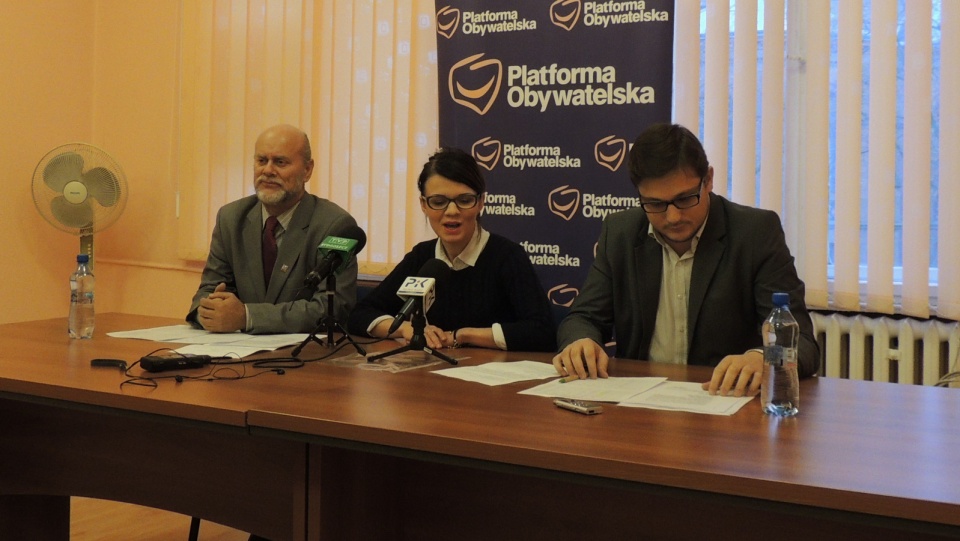 O sprawie mówili radni PO: Lech Zagłoba-Zygler, Monika Matowska i Michał Sztybel. Fot. Maciej Wilkowski