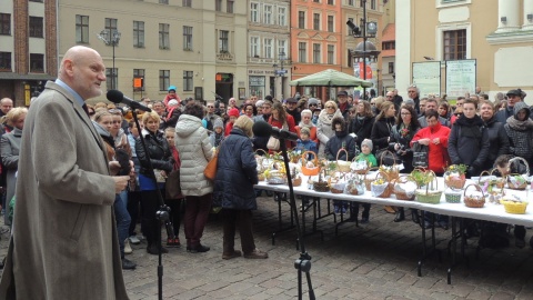 W świątecznym spotkaniu uczestniczył prezydent Torunia - Michał Zaleski, który złożył zebranym świąteczne życzenia. Fot. Michał Zaręba