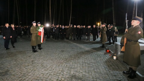 Prezydent Duda złożył wieńce na Polskim Cmentarzu Wojennym w Bykowni