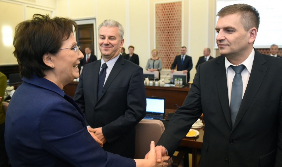 "Minister Arłukowicz przyjął ode mnie podziękowania za swoją pracę, determinację i stanowczość" - powiedziała Ewa Kopacz. Fot. PAP/Radek Pietruszka