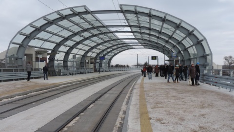 Pracownicy ZDMiKP w tramwajach nowej linii do Fordonu