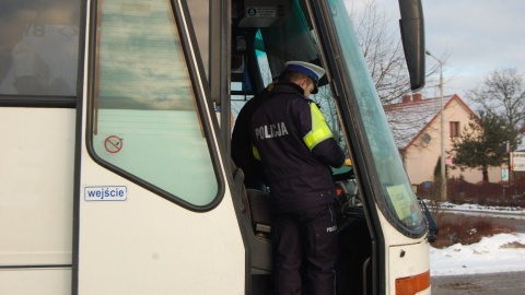 Policyjne kontrole autokarów