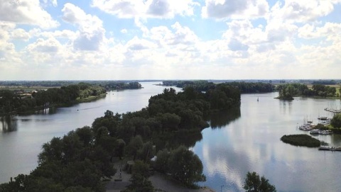 Co z czystością wody w jeziorze Gopło