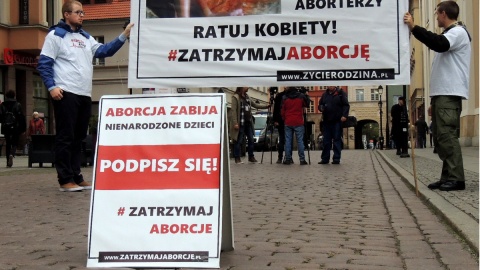 Projekt Zatrzymaj aborcję rozważy dziś sejmowa komisja polityki społecznej i rodziny