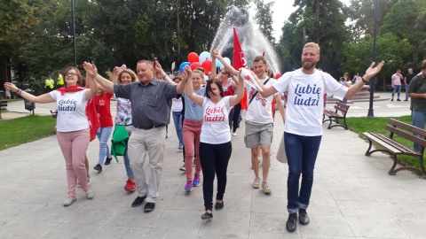 Tańczyli na studniówce Szlachetnej Paczki. Szukają wolontariuszy