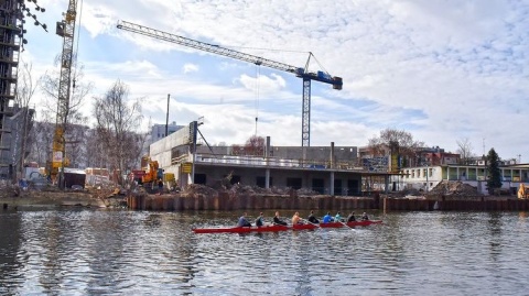 Nad Brdą będzie ładniej, a sportowcy będą mieli nowoczesny obiekt