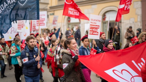 Samotni, schorowani, w trudnej sytuacji. Ty też możesz dołączyć do Szlachetnej Paczki