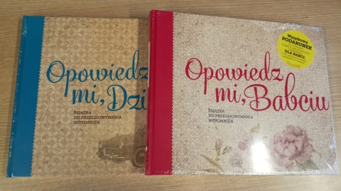 Albumy do przechowywania wspomnień. Wyjątkowe prezenty dla babci i dziadka