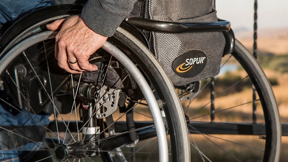 Osoby z niepełnosprawnościami mają okazję do zmiany pracy, w środę odbędą się dedykowane targi pracy/Fot. Pixabay