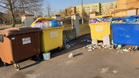 Mijają tygodnie, a Bydgoszcz ciągle tonie w śmieciach. Kiedy to się skończy