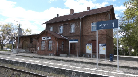 Pociągi znowu będą jeździć do Śliwic. Komunikację zatrzymała pandemia [wideo]