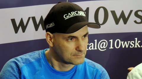 Tomasz Gollob w Galerii Sław Żużlowej Reprezentacji Polski przed meczem z Rosją