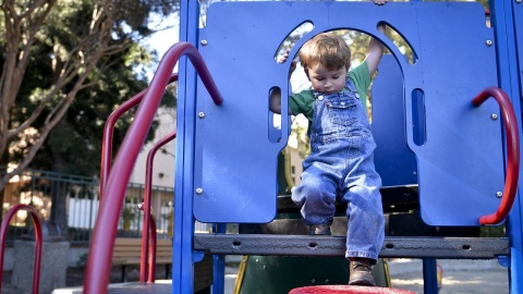 Są pieniądze na place zabaw i plenerowe siłownie. Dla wsi i małych miasteczek