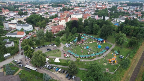 Pochód Borowiaków i Festyn w Tucholi - fotografie z powietrza (Dronfor)