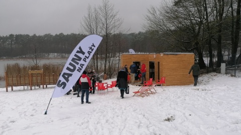 Z sauny na śnieg i do jeziora. Nowa atrakcja na plaży w Pieckach [WIDEO, ZDJĘCIA]