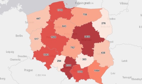 Niedzielny raport ministerstwa: ponad 17 tysięcy nowych zakażonych