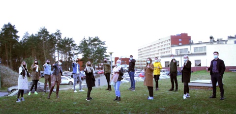 15 studentów Collegium Medicum pomaga na oddziałach covidowych w Grudziądzu