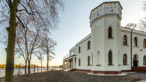 Lekcje ekologii w wyremontowanym pałacyku nad Gopłem. Park ma nową siedzibę