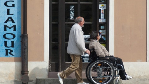 Opiekun, który potrzebuje wytchnienia może się zgłosić do MOPS Bydgoszcz